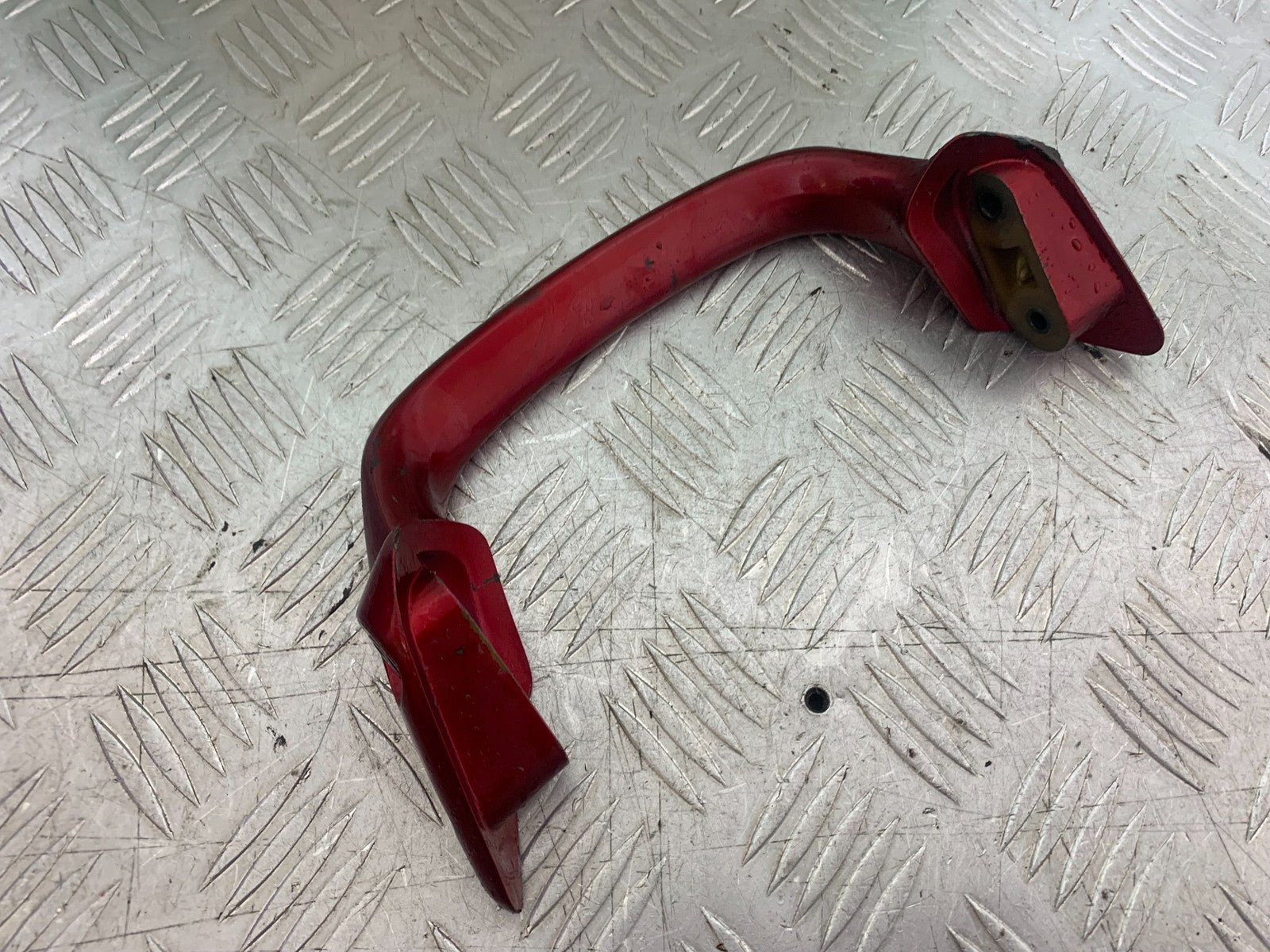 HONDA CBR1100 BLACKBIRD GRAB RAIL  YEAR 1999-2005 (CMB1232)