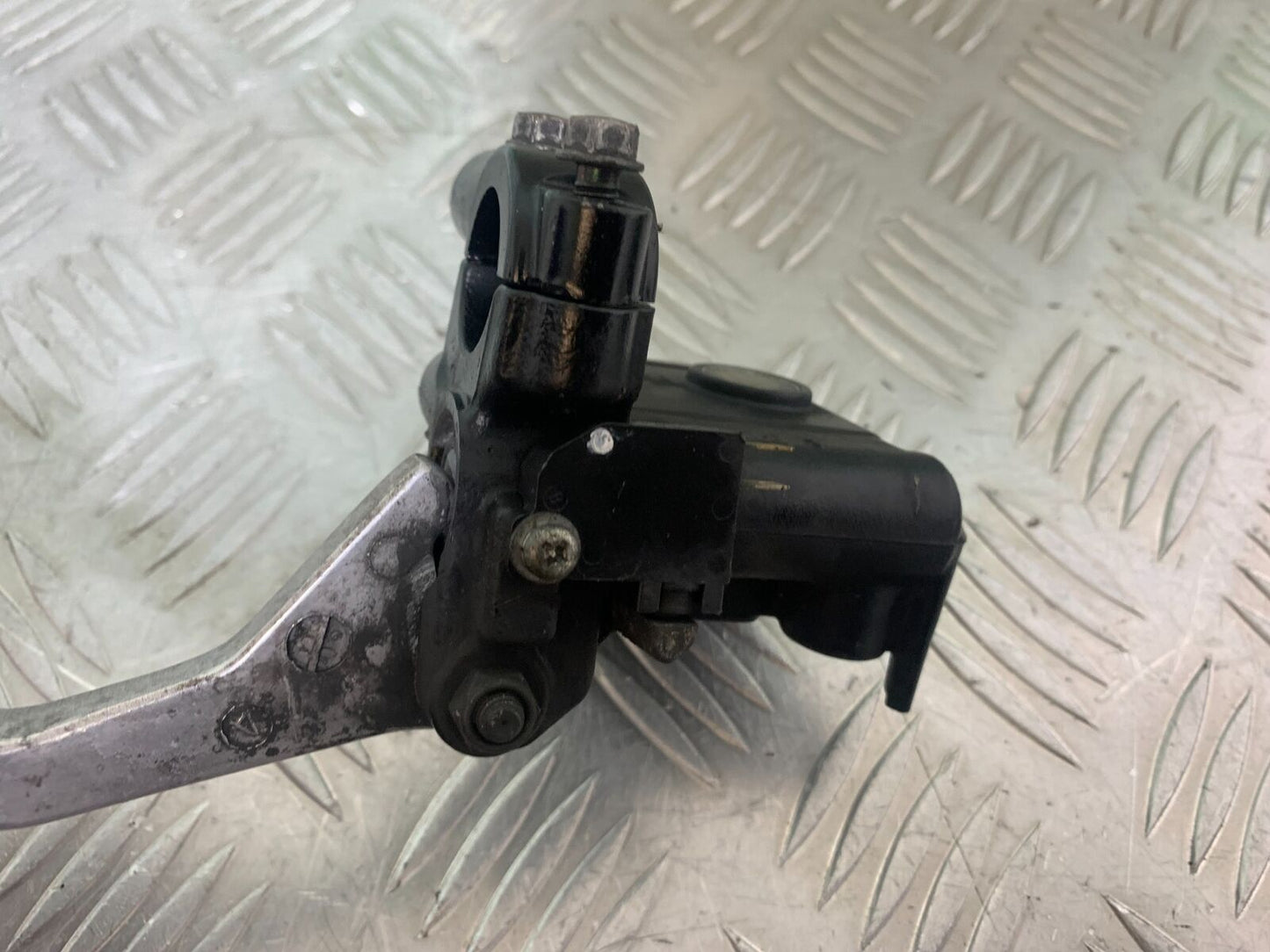 SUZUKI AN 200 UN 200 BURGMAN REAR MASTER CYLINDER   YEAR 2007-09 (CMB1128)