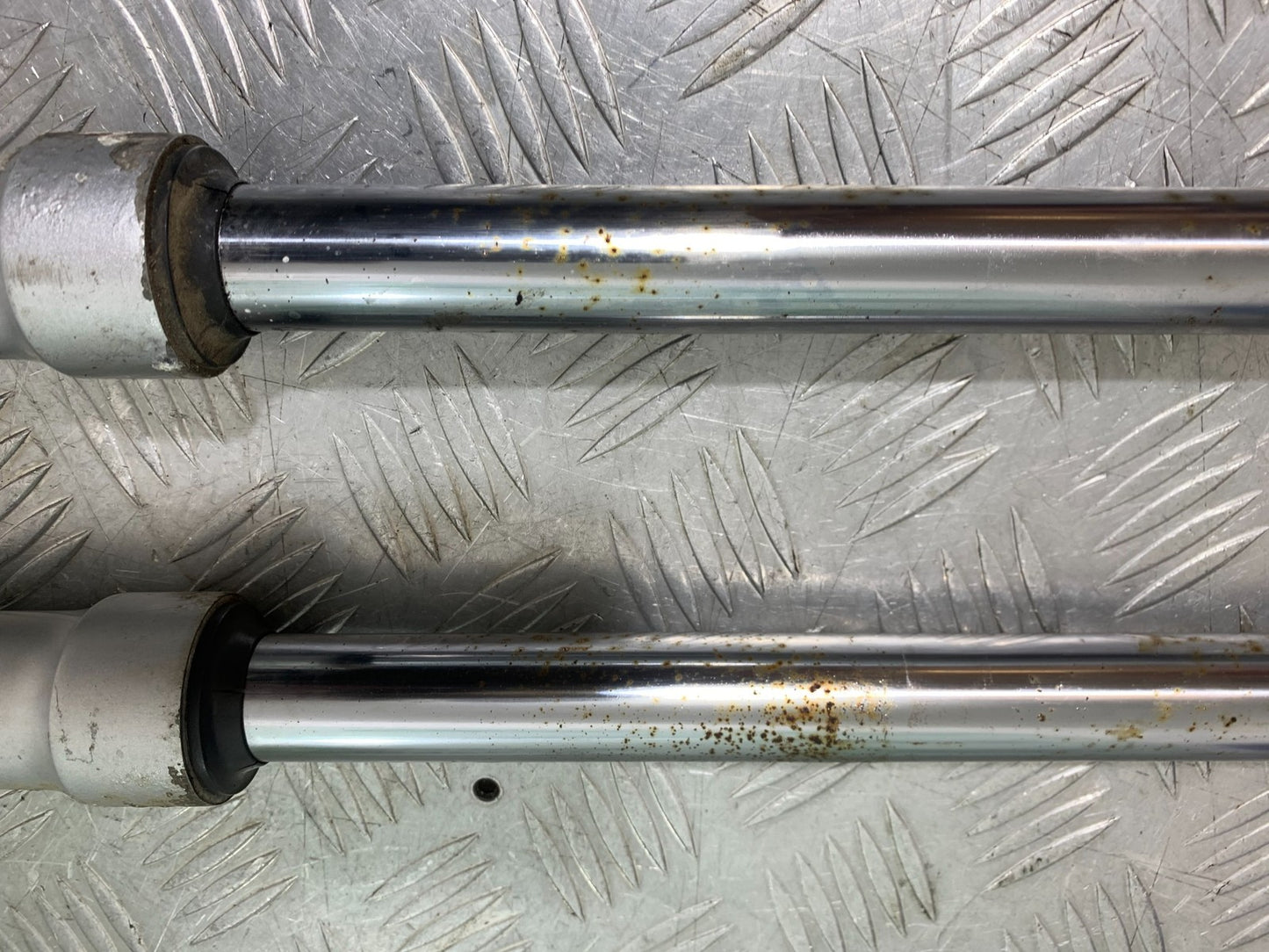 YAMAHA YBR125 CUSTOM FORKS  YEAR 2008-2016 (CMB1192)
