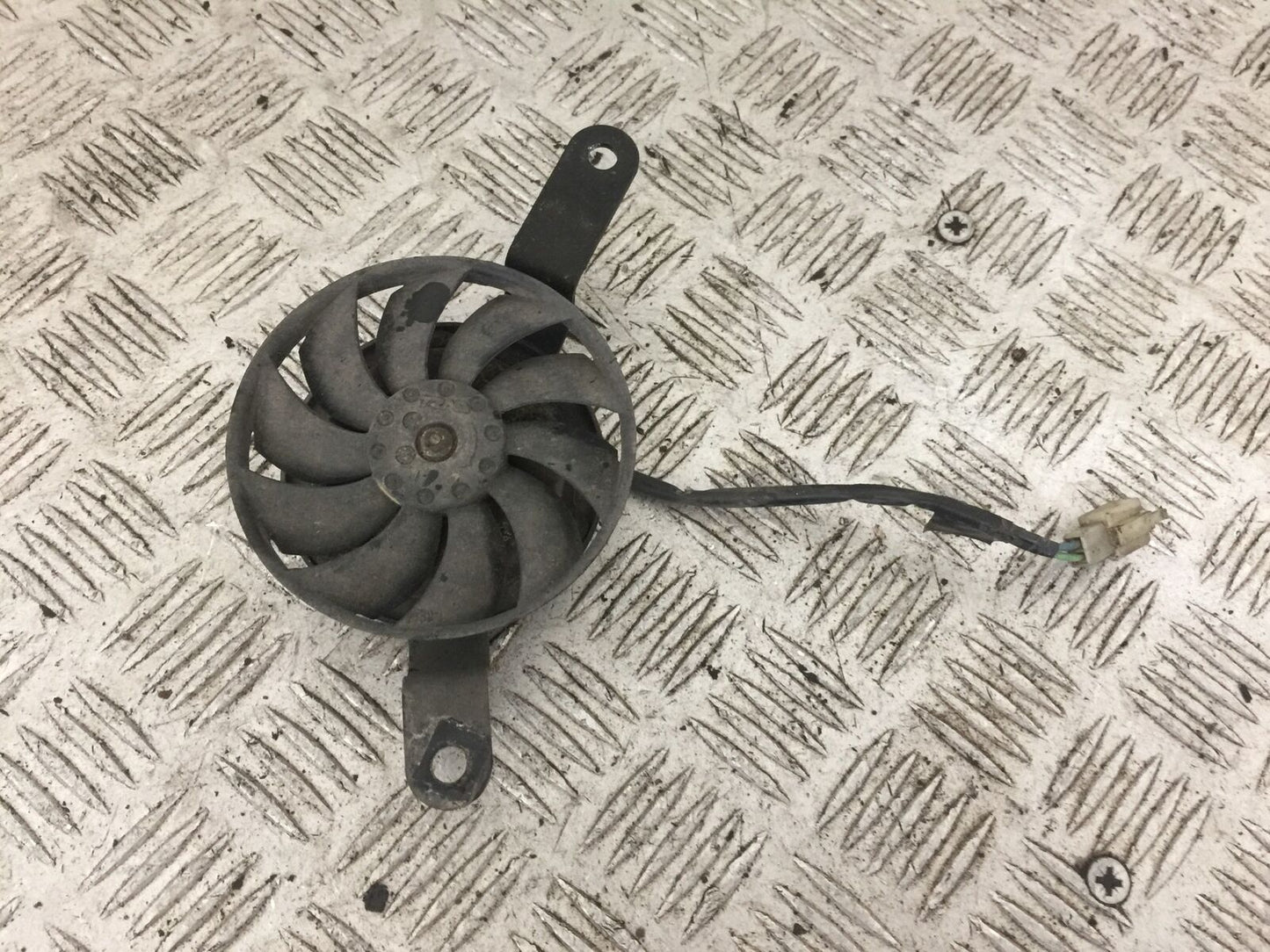 HONDA CBR125 CBR 125 RADIATOR FAN  YEAR 2011-2017 (STOCK 732)