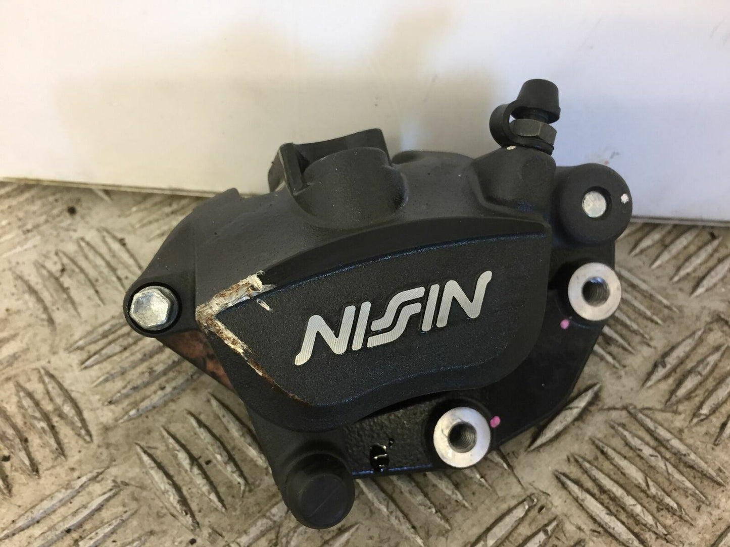 KAWASAKI 650 VERSYS FRONT RIGHT CALIPER   YEAR 2015 - 2018