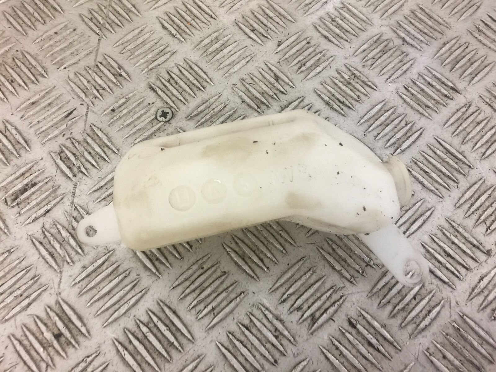 YAMAHA MT07 MT-07 COOLANT BOTTLE  YEAR 2014 (STOCK 467)