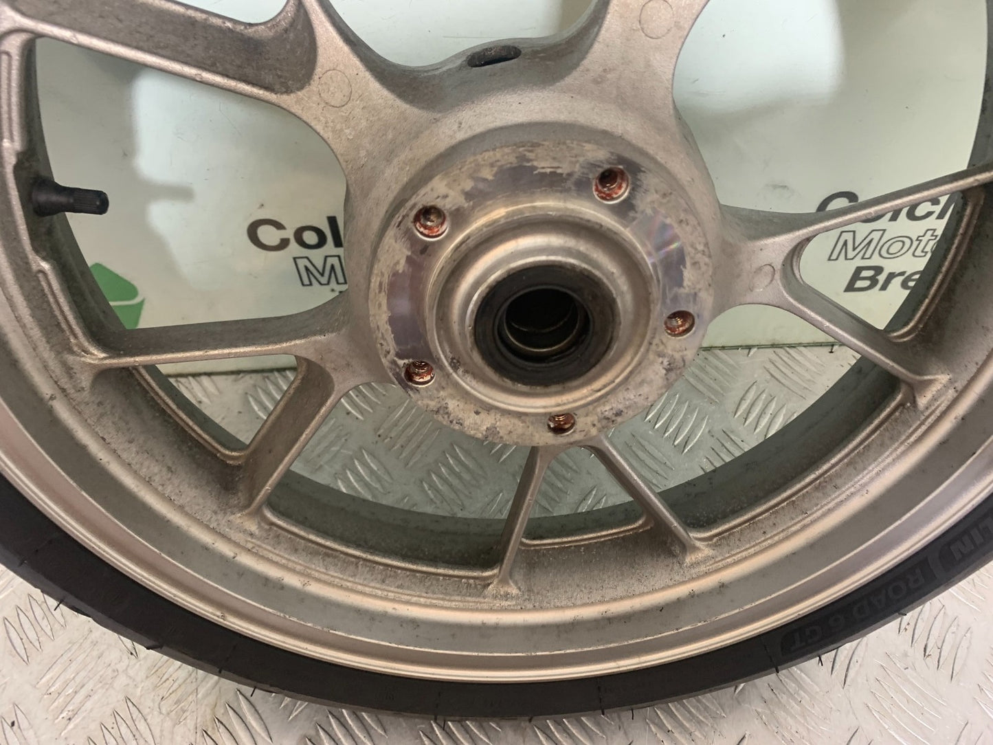 KAWASAKI GTR1400 GTR 1400 FRONT WHEEL (GOOD TYRE) YEAR 2007-2009 (CMB1174)