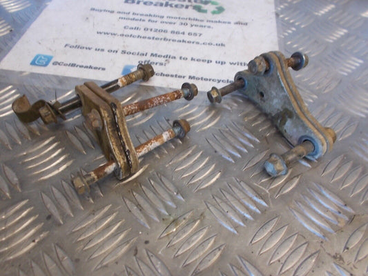 SUZUKI DRZ400 DRZ 400 ENGINE BRACKET AND BOLTS  YEAR 2001