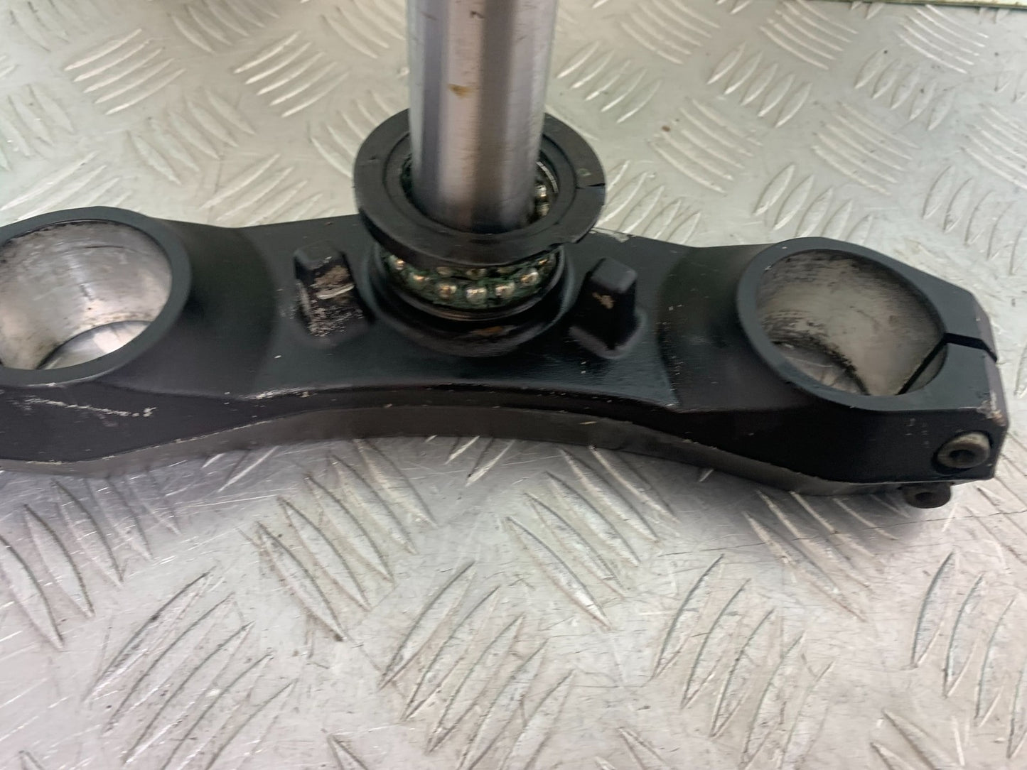 KAWASAKI 650 VERSYS BOTTOM YOKE  YEAR 2015-2018 (CMB1288)