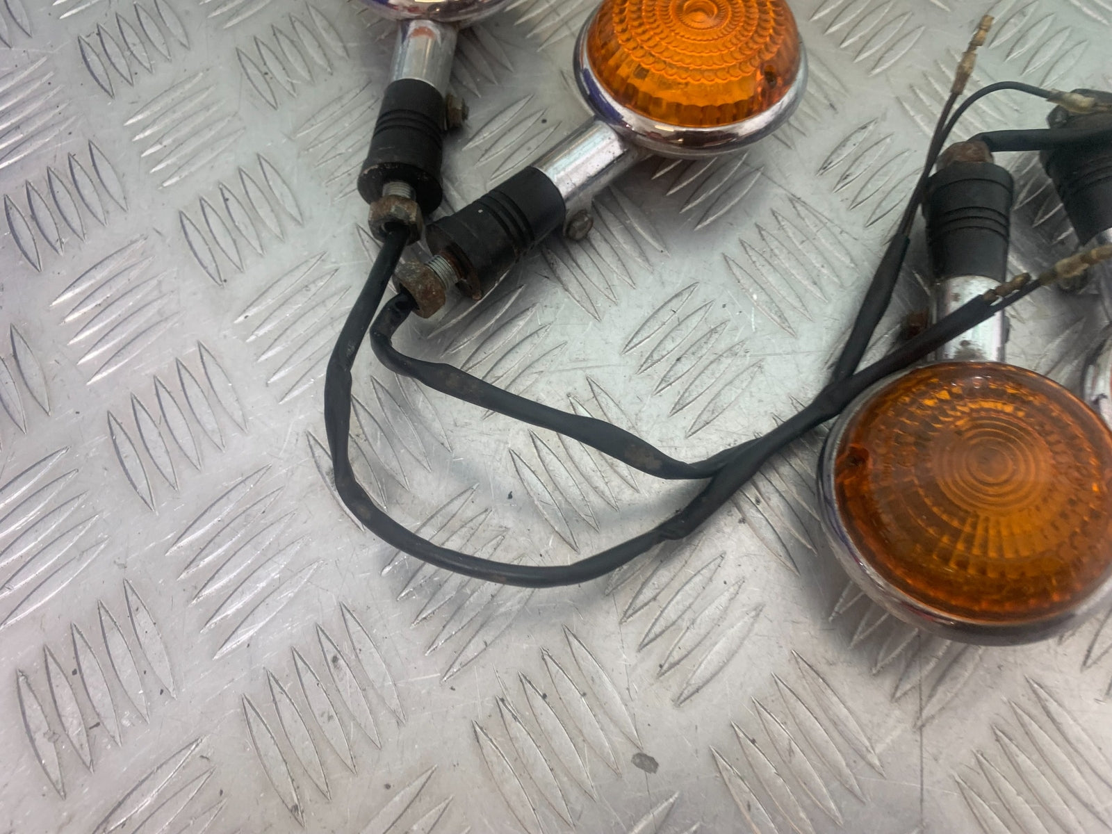 YAMAHA XV535 XV 535 VIRAGO FRONT AND REAR INDICATORS  YEAR 1994-02 (CMB1139)