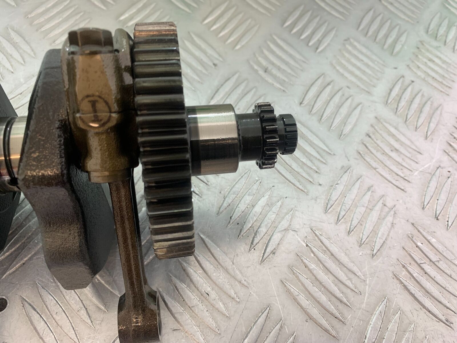 KAWASAKI ZX9R ZX9 C CRANKSHAFT  YEAR 1998-99 (STOCK 903)