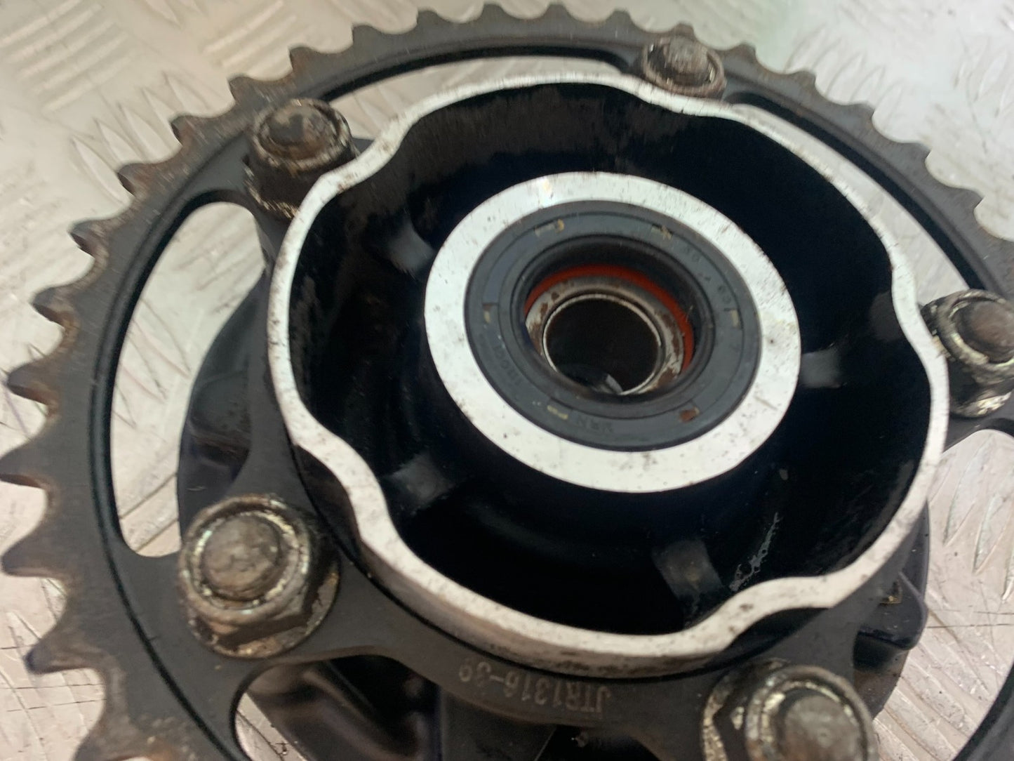 HONDA NC750 NC 750 X SPROCKET CARRIER YEAR 2019 (CMB1223)
