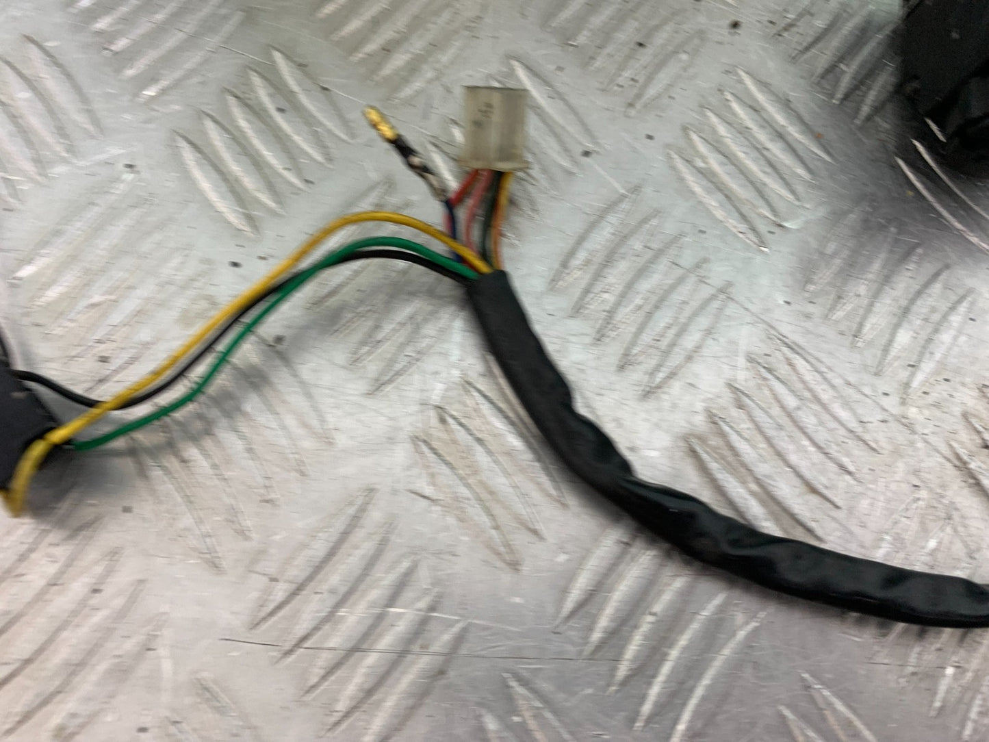 YAMAHA XV1100 XV 1100 VIRAGO LEFT SWITCH GEAR  1990-1999 (CMB1190)