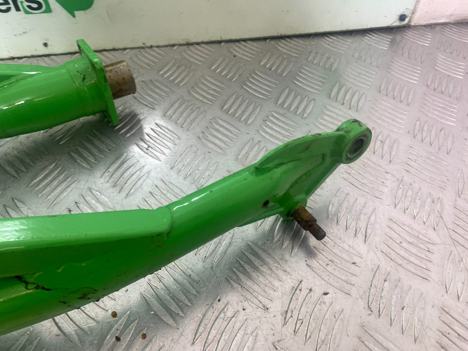 KAWASAKI GT550 GT 550 SWINGARM YEAR 1984-87 (CMB1141)