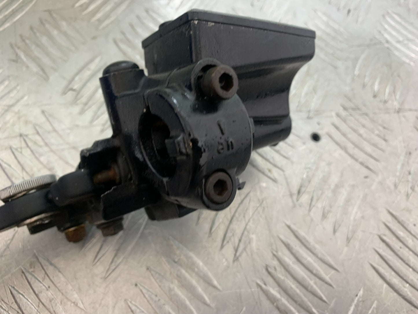 TRIUMPH TROPHY 900 CLUTCH MASTER CYLINDER  YEAR 1991-95 (CMB1251)