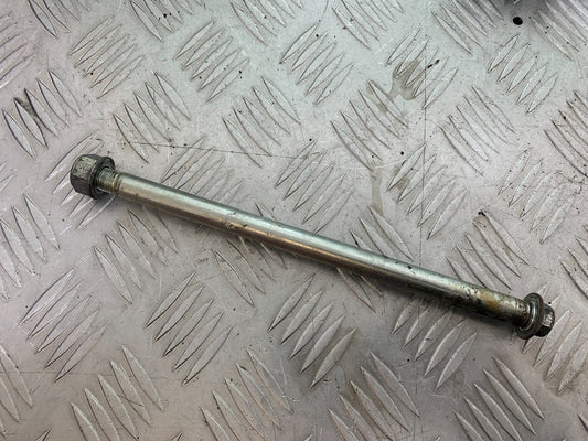 HONDA CBR500R CBR 500 R SWINGARM SPINDLE  YEAR 2012-16 (CMB1151)