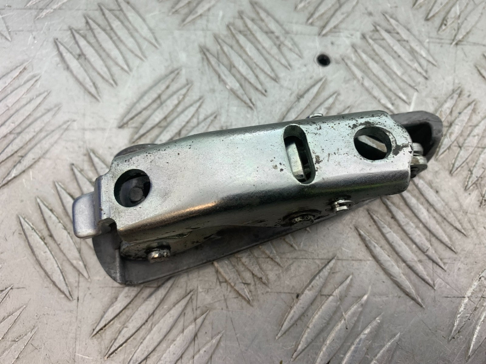 PIAGGIO VESPA GTS 125 FOOTPEGS YEAR 2009-2014  (CMB1261)