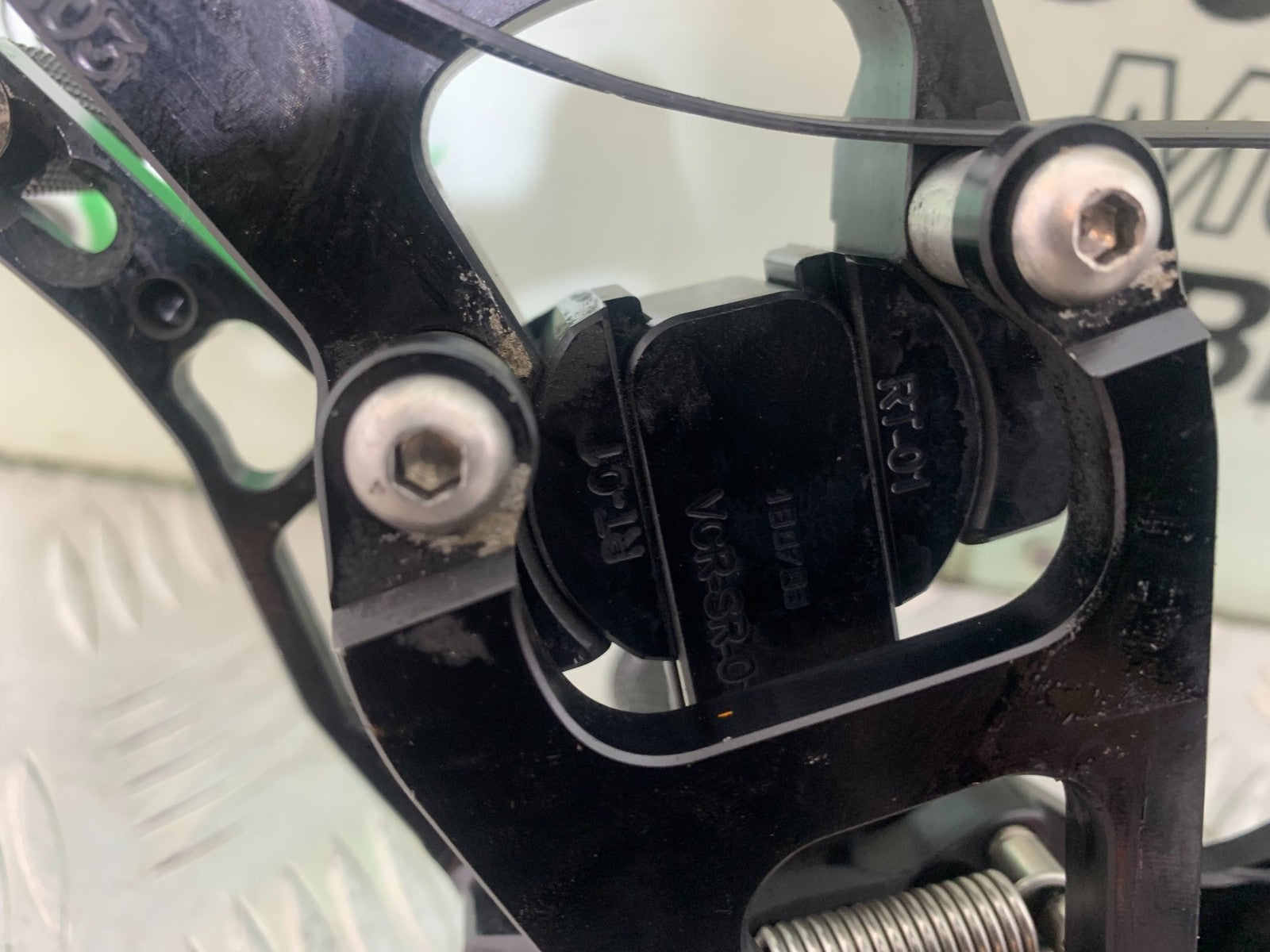 HONDA CBR1000RR CBR1000 RR FIREBLADE GILLES REARSETS HANGERS 2008-2011 (CMB1179)