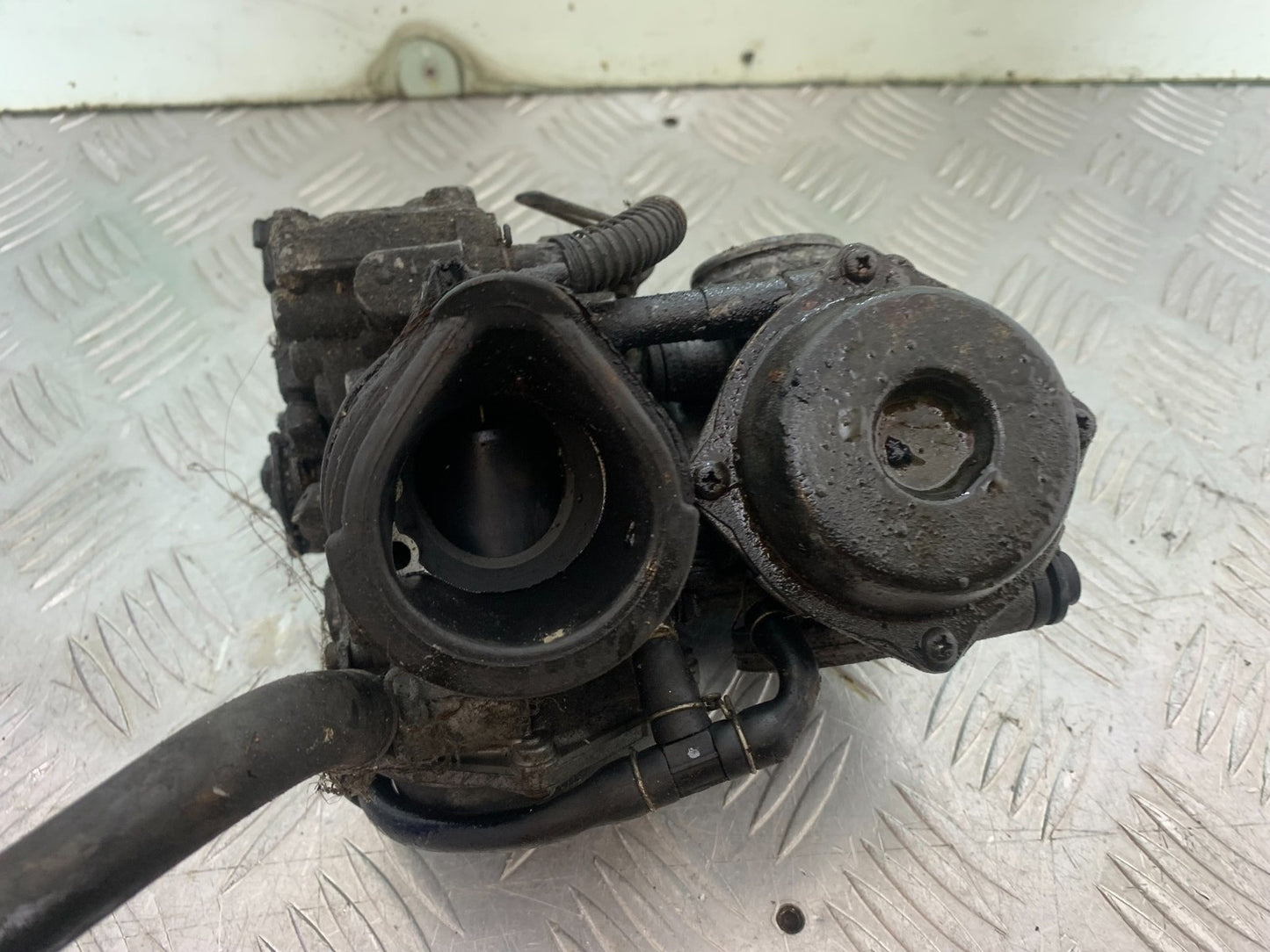 HONDA NT650 V DEAUVILLE CARBS (SOLD AS PARTS)   YEAR 1999 (CMB1268)