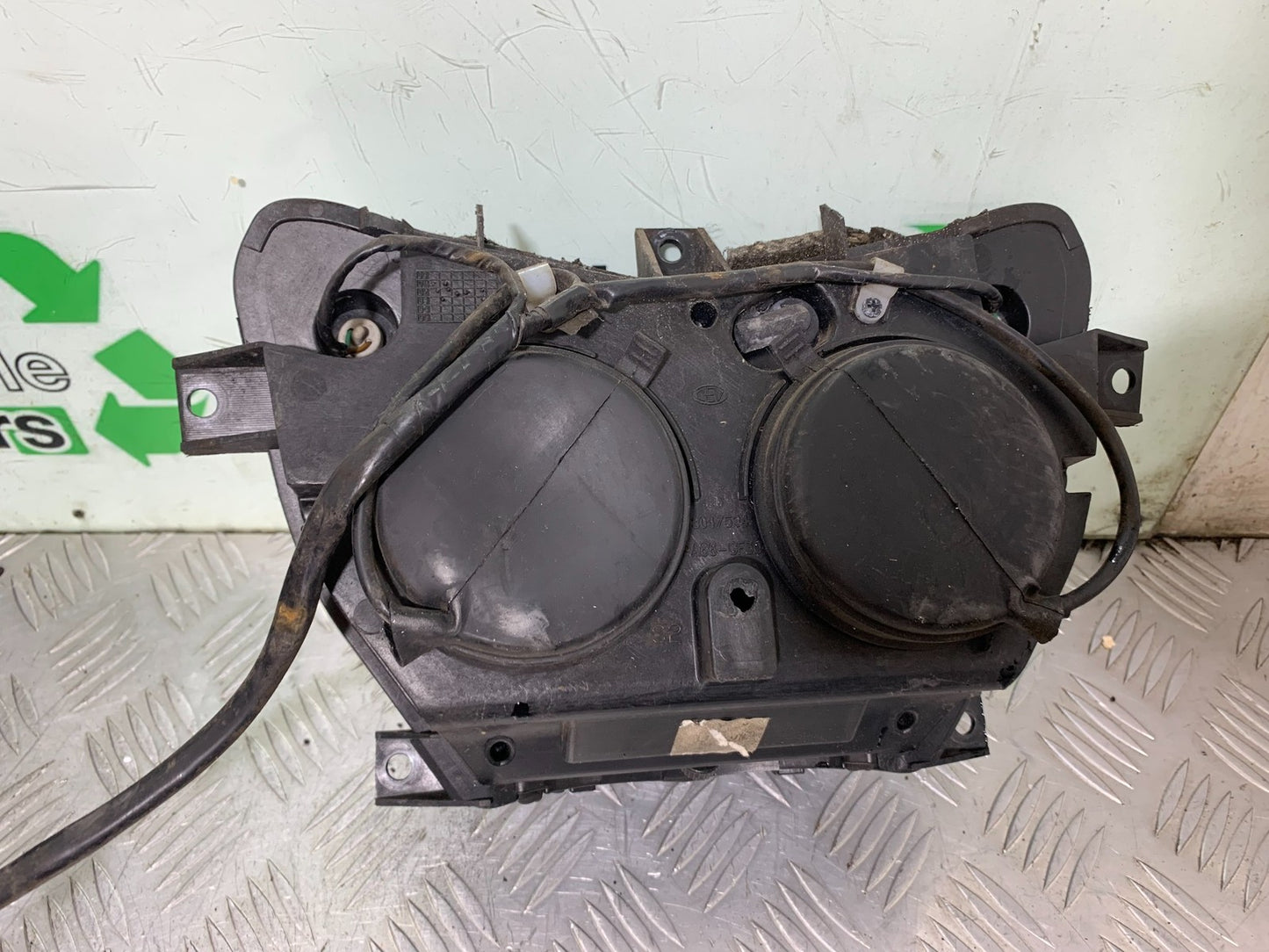 HONDA XL125 VARADERO HEADLIGHT YEAR 2001-2006  (CMB1304)