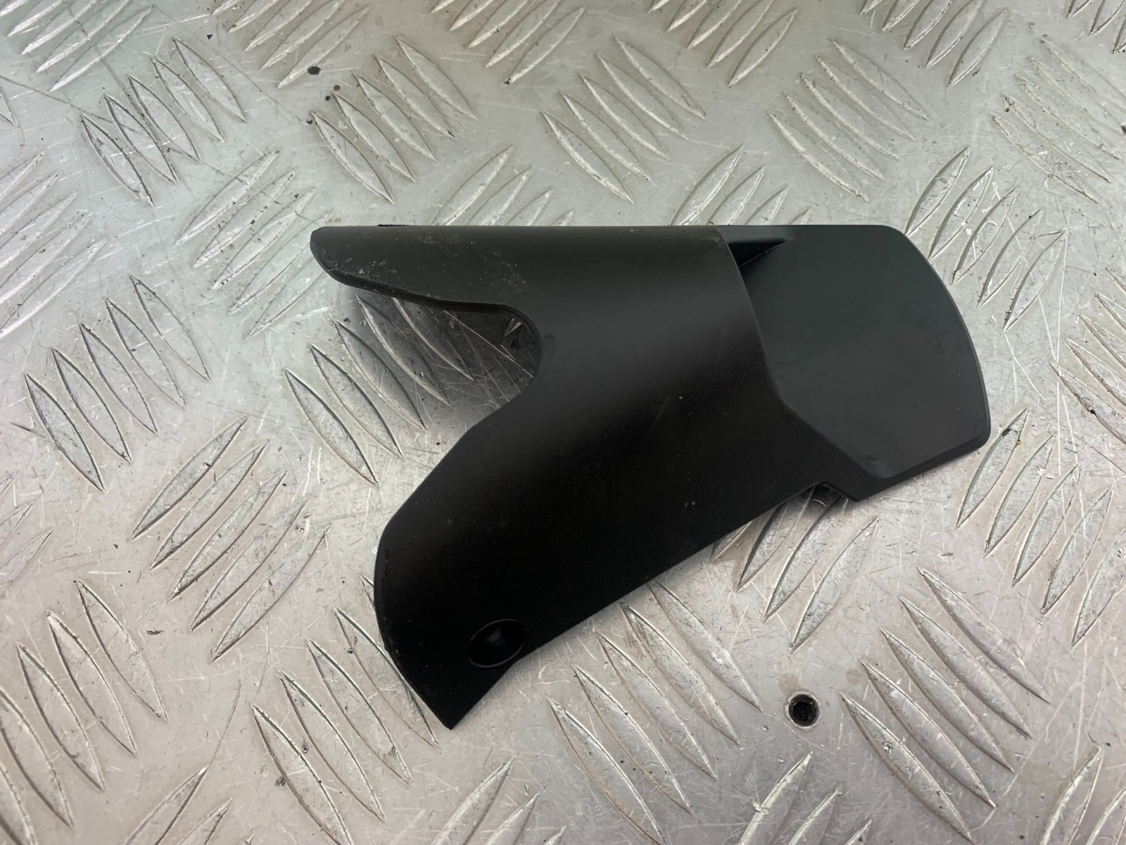 KTM 790 DUKE IGNITION SWITCH COVER YEAR 2018-2021  (CMB11150)
