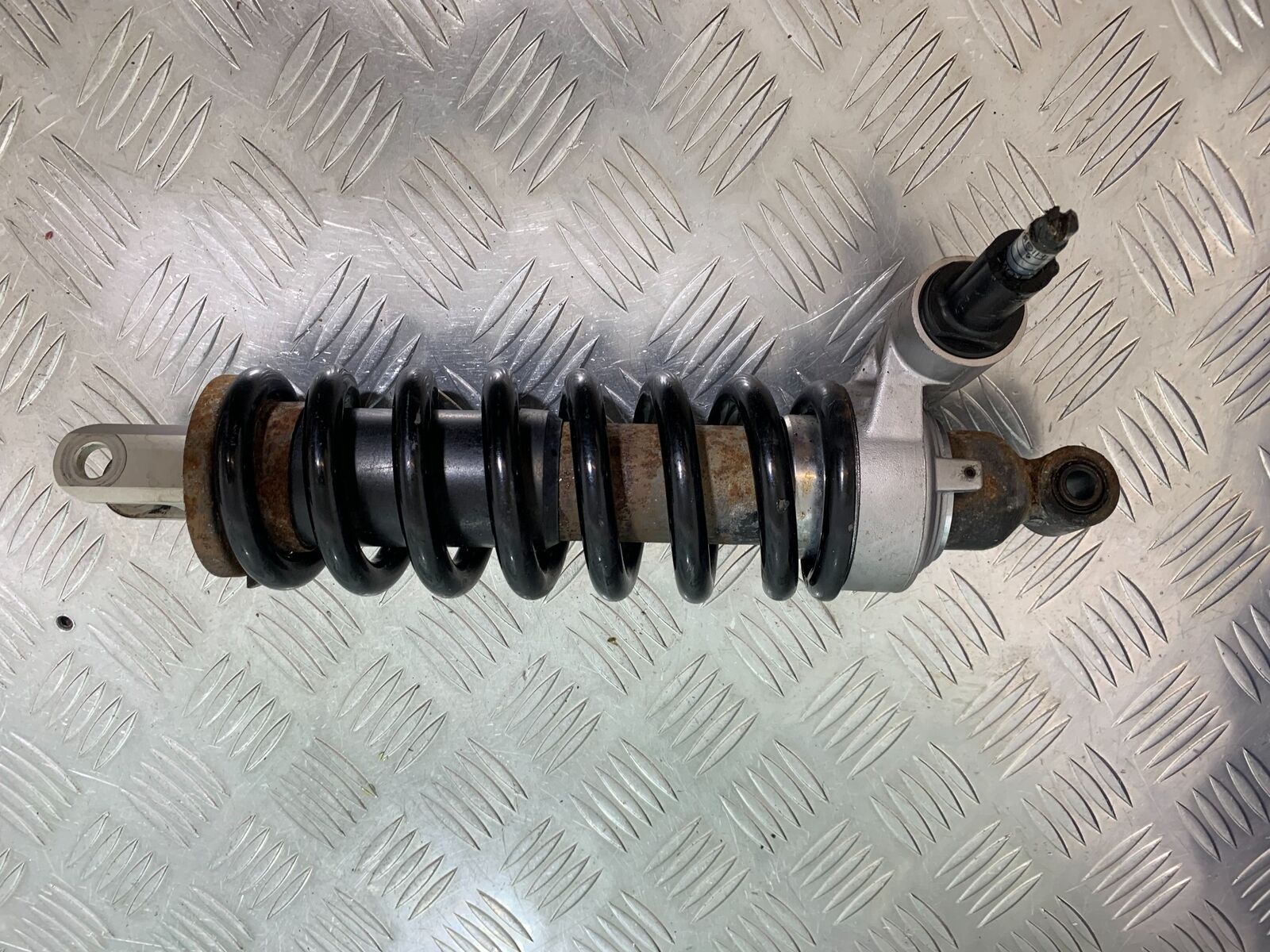 TRIUMPH TIGER 800 XC REAR SHOCK   YEAR 2011-2014 (CMB1022)