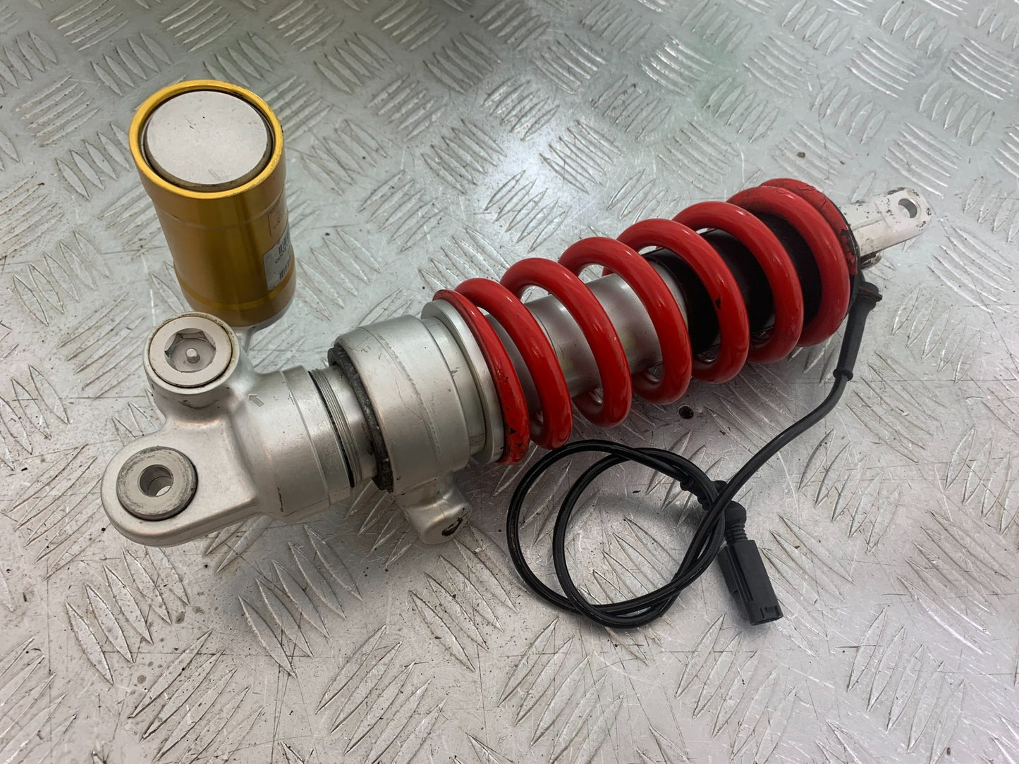 BMW S1000 RR REAR SHOCK   YEAR 2015-2018 (CMB1246)
