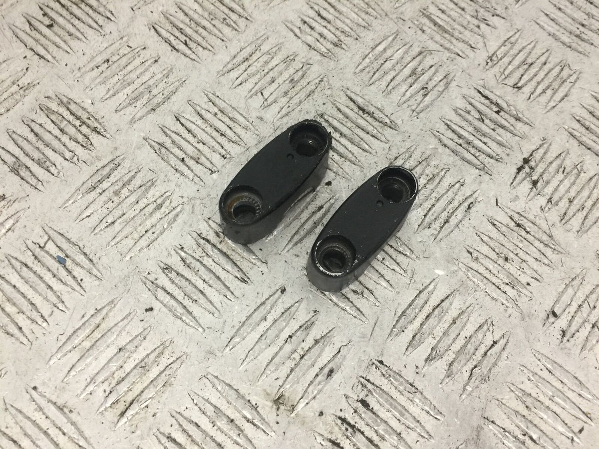SUZUKI GSX1250 GSX 1250 FA HANDLE BAR CLAMPS   YEAR 2015 (STOCK 754)