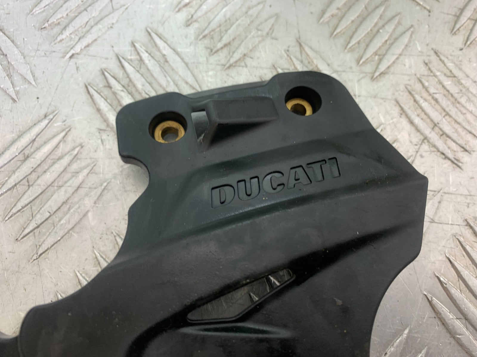DUCATI 937 MONSTER SPROCKET COVER  YEAR 2021-2024 (CMB1270)