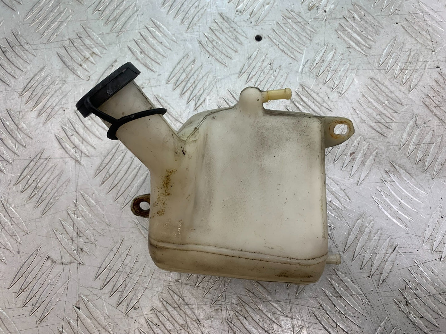 HONDA NT650 V DEAUVILLE COOLANT BOTTLE  YEAR 1999 (CMB1268)