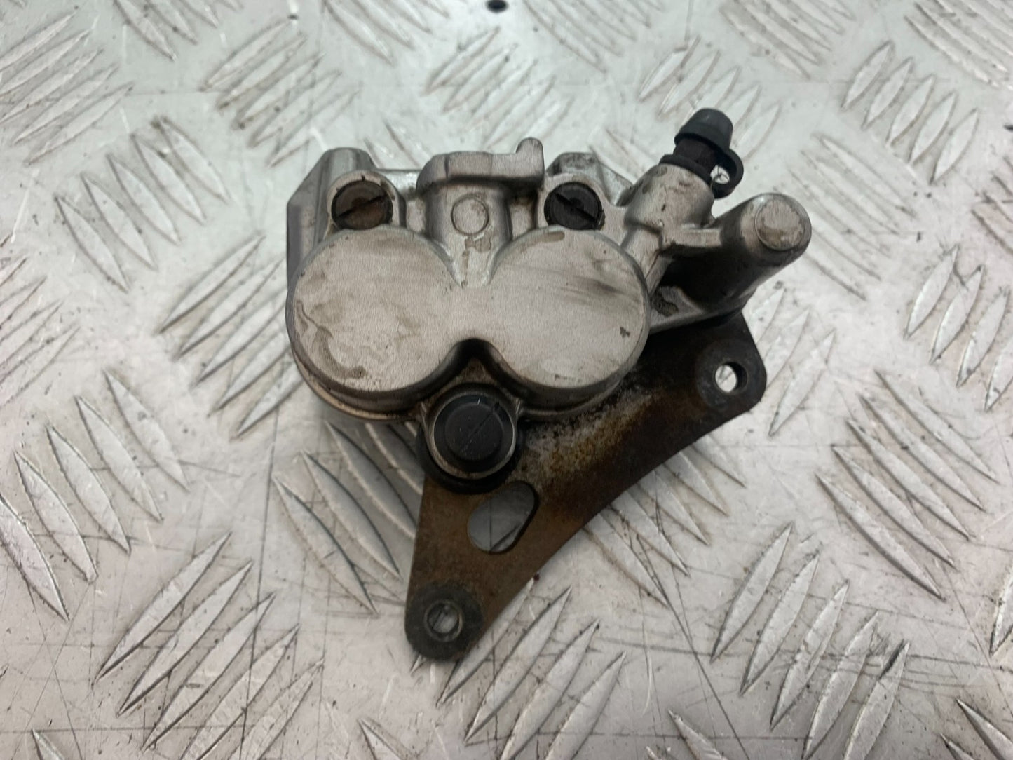 HONDA XL125 VARADERO FRONT BRAKE CALIPER  YEAR 2001-2006  (CMB1210)