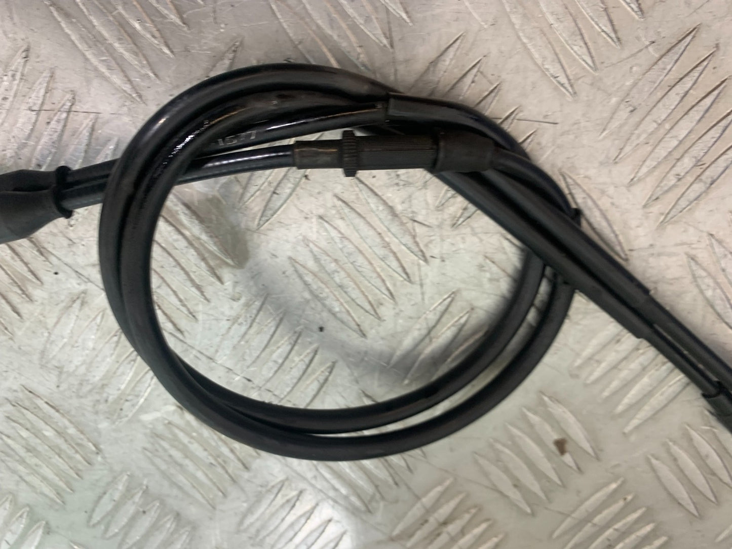 KAWASAKI ZX9R ZX9 E1 THROTTLE CABLES  YEAR 2000-01 (CMB1171)