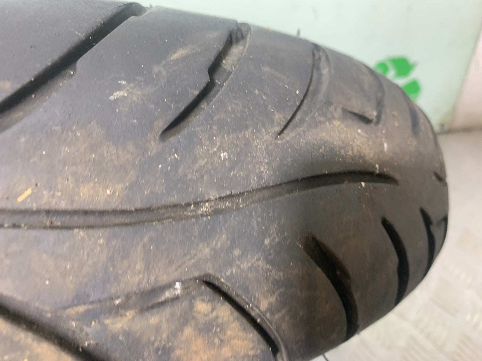 YAMAHA XJ900 XJ 900 DIVERSION REAR WHEEL YEAR 1994-2002(CMB1292)