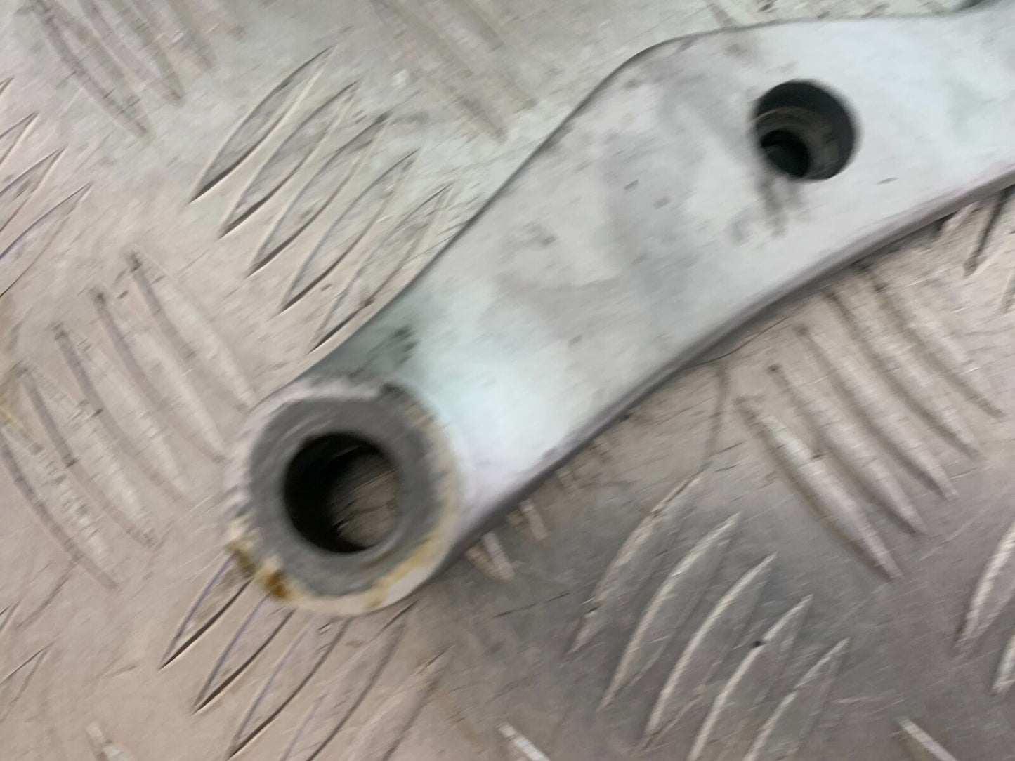 SUZUKI VS1400 VS 1400 INTRUDER  REAR CALIPER BRACKET   YEAR 1988 (CMB1077)