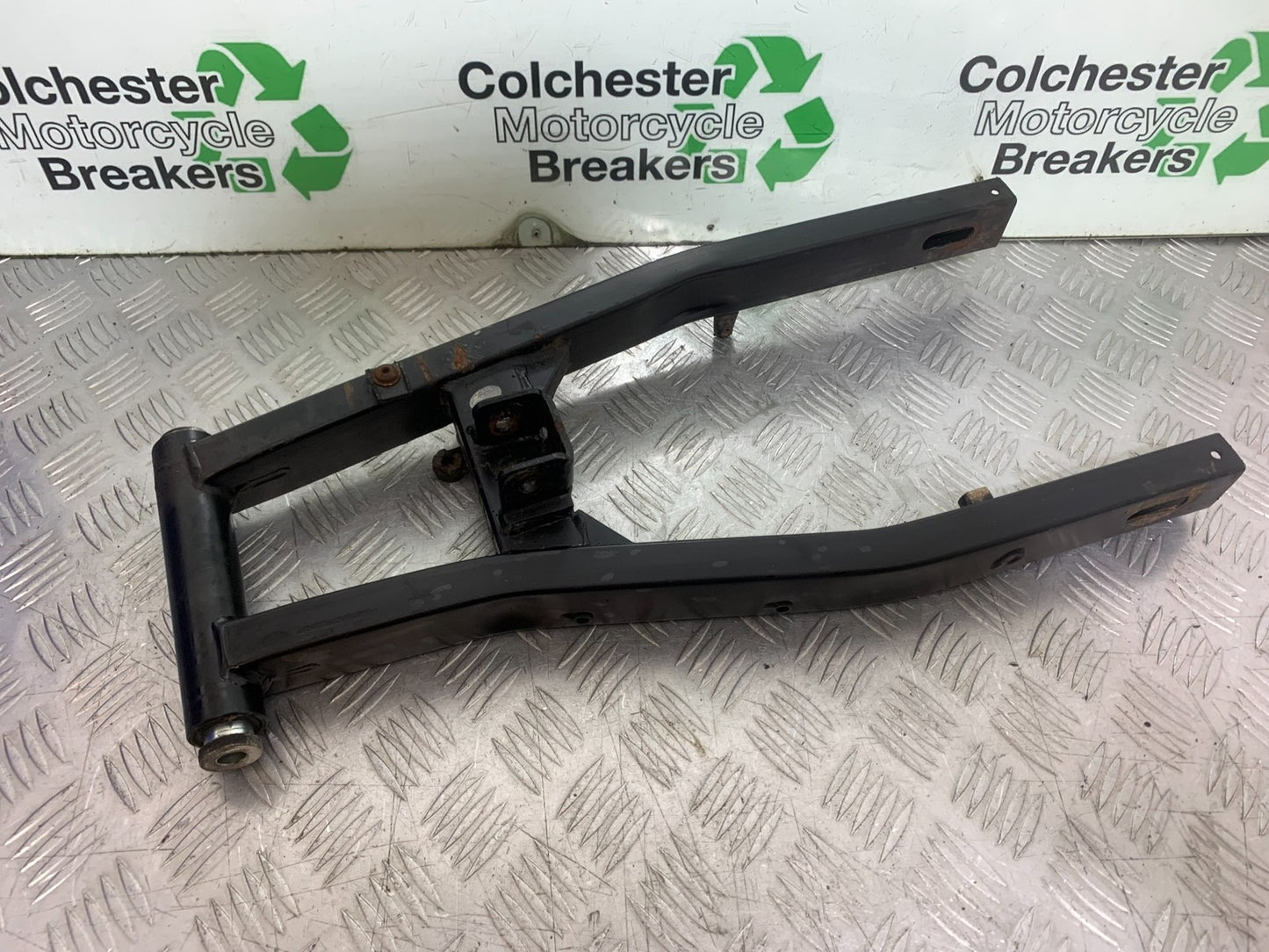 SINNIS TERRAIN 125 SWINGARM   YEAR 2017-2020 (CMB1241)