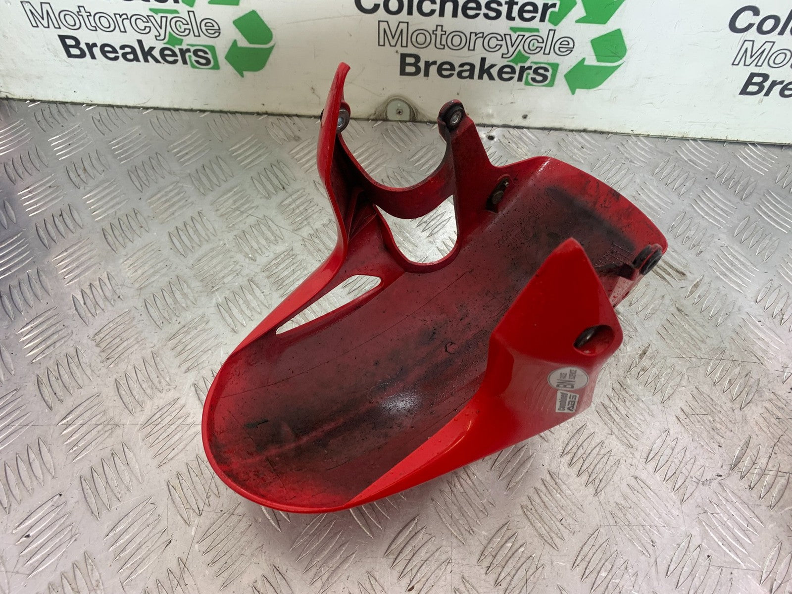 HONDA CBR1000 rr FIREBLADE FRONT MUDGUARD   YEAR 2012-2016 (CMB1198)