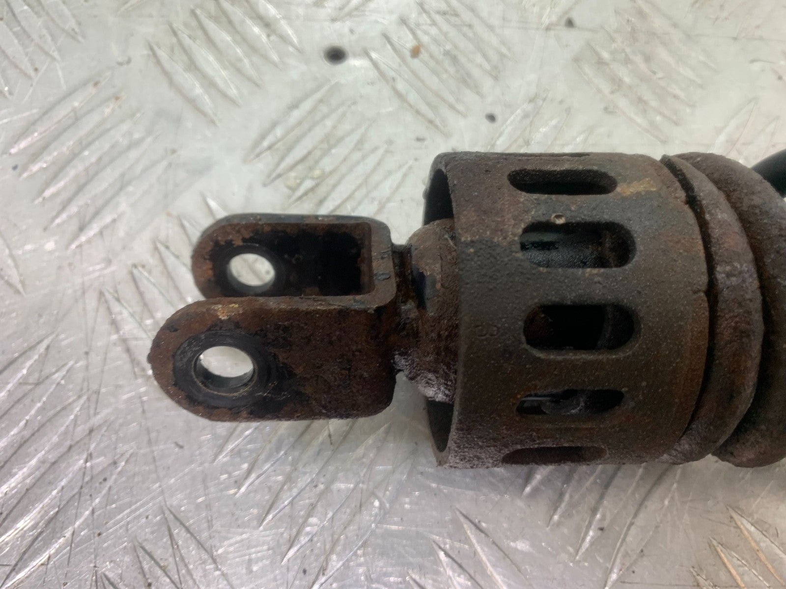 SUZUKI GS500 GS 500 REAR SHOCK  YEAR 2001-2008 (CMB1254)