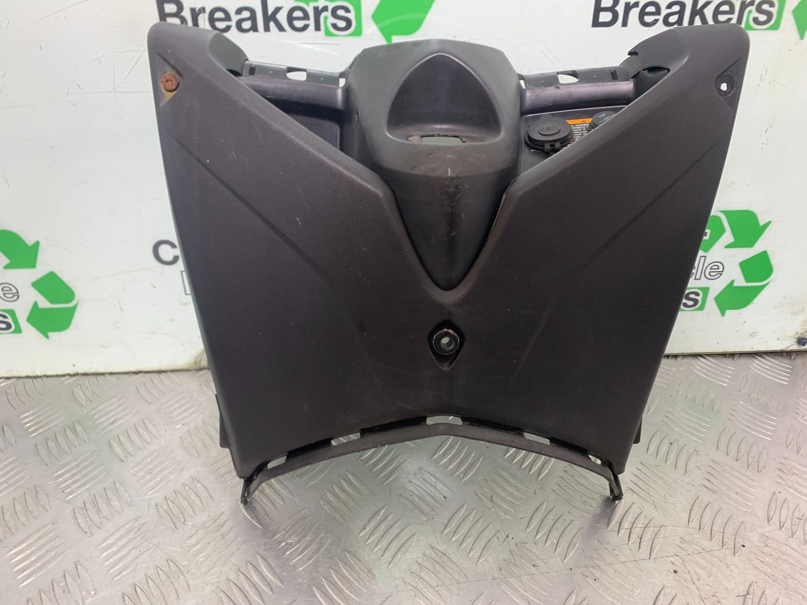 YAMAHA XMAX 125 XMAX-125 INNER PANEL   YEAR 2015-2020  (CMB1266)