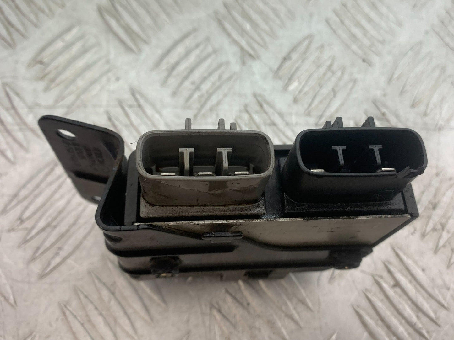 BMW S1000 RR REGULATOR  YEAR 2015-2018 (CMB1246)
