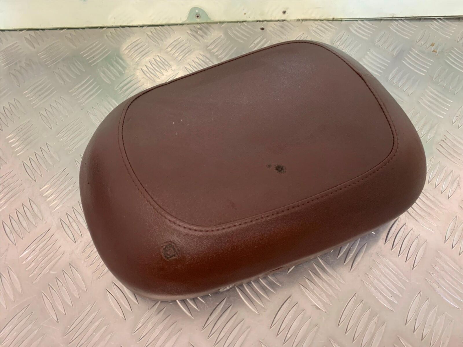 ROYAL ENFIELD 350 CLASSIC REAR SEAT   YEAR 2022 (STOCK 967)