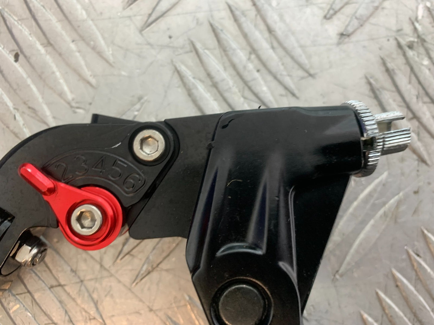 TRIUMPH TRIDENT 660 CLUTCH LEVER AND BRACKET  YEAR 2021-2024 (CMB1295)