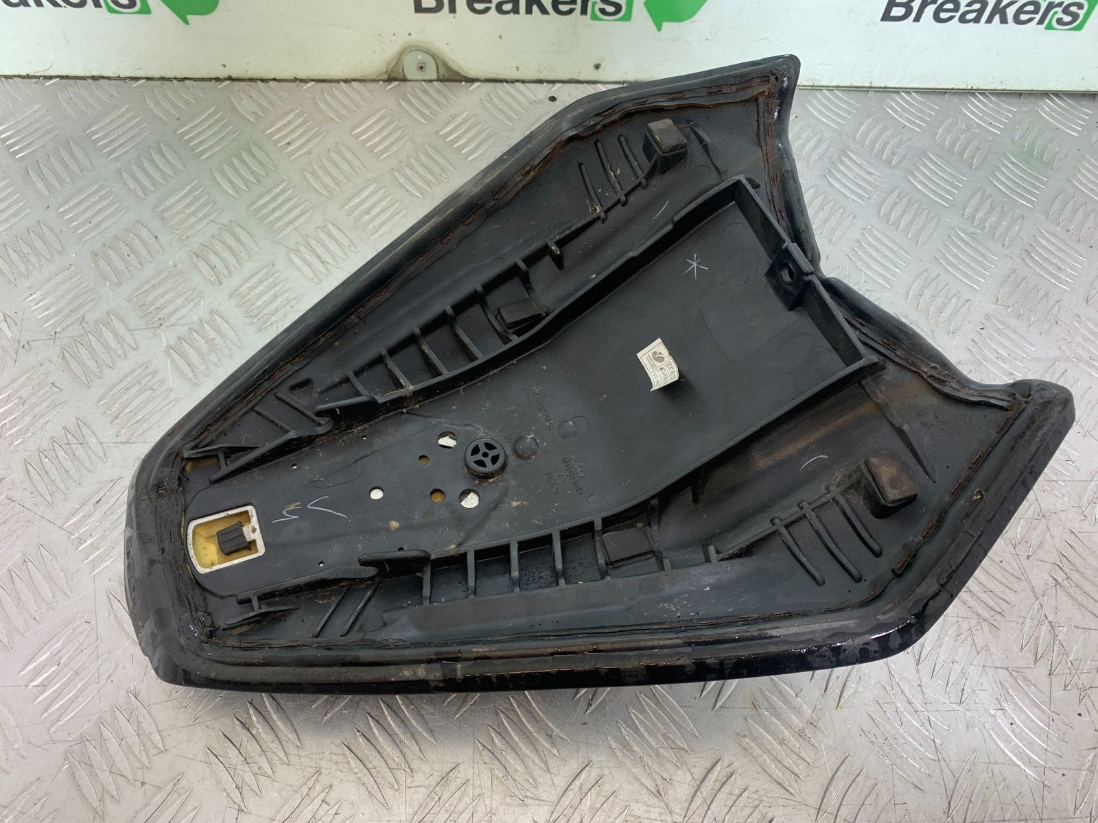 KTM RC125 RC 125 REAR SEAT  YEAR 2017-2022 (CMB 1244)