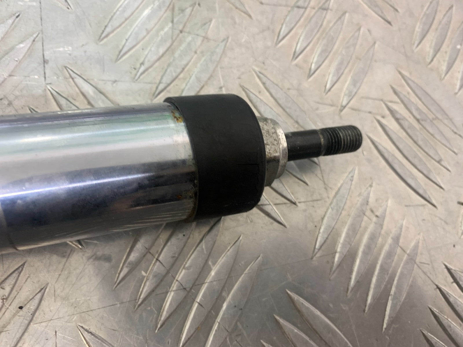 BMW R850 R R850R  FORKS  YEAR 1994-2002 (CMB1170)