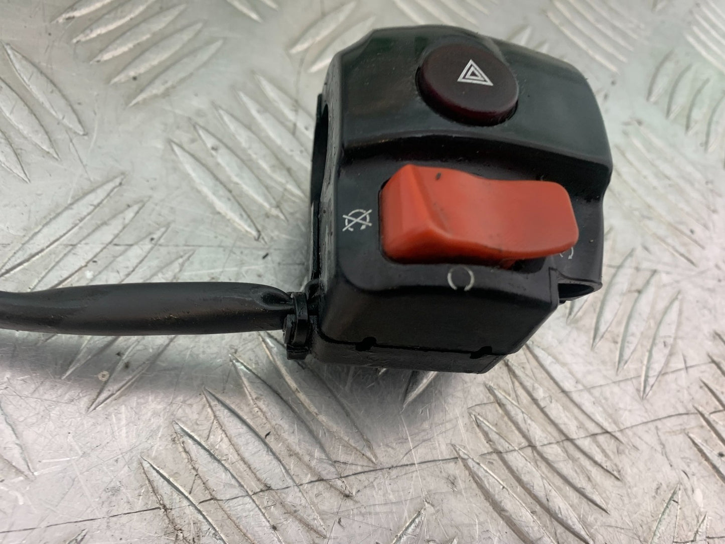 APRILIA 650 PAGASO STRADA RIGHT SWITCH GEAR   YEAR 2005-2010 (CMB1260)
