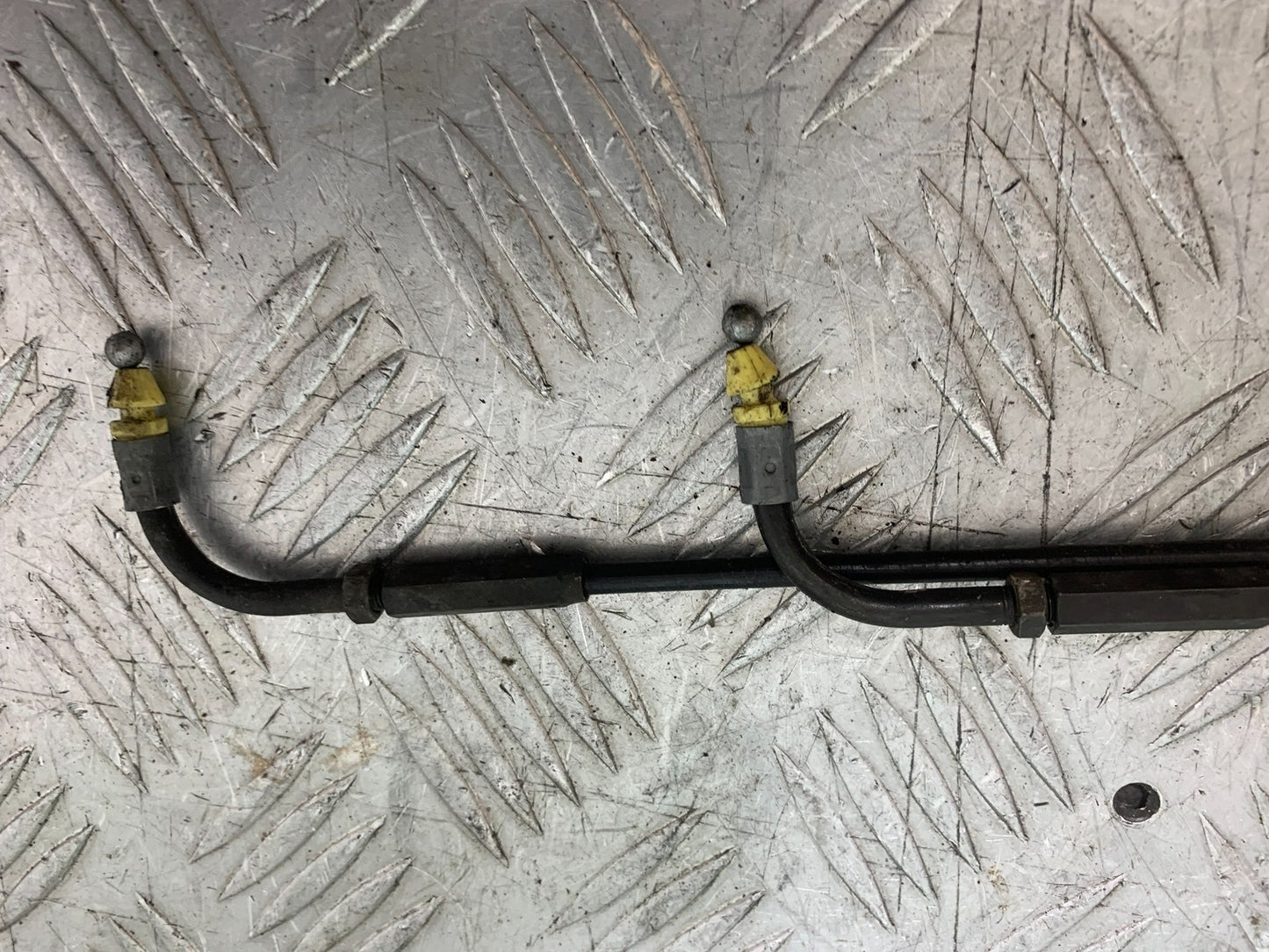 HONDA NT650 V DEAUVILLE PANNIER RELEASE CABLE YEAR 1998-01(CMB1320)