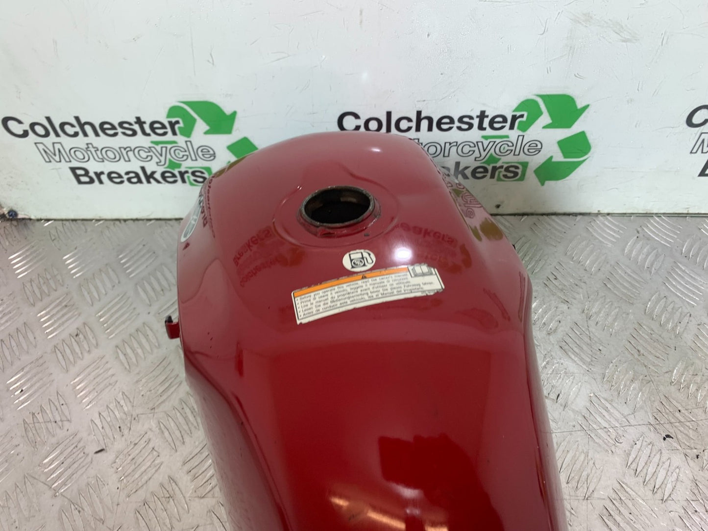 YAMAHA YBR125 YBR 125 PETROL TANK YEAR 2010-2017 (CMB1252)