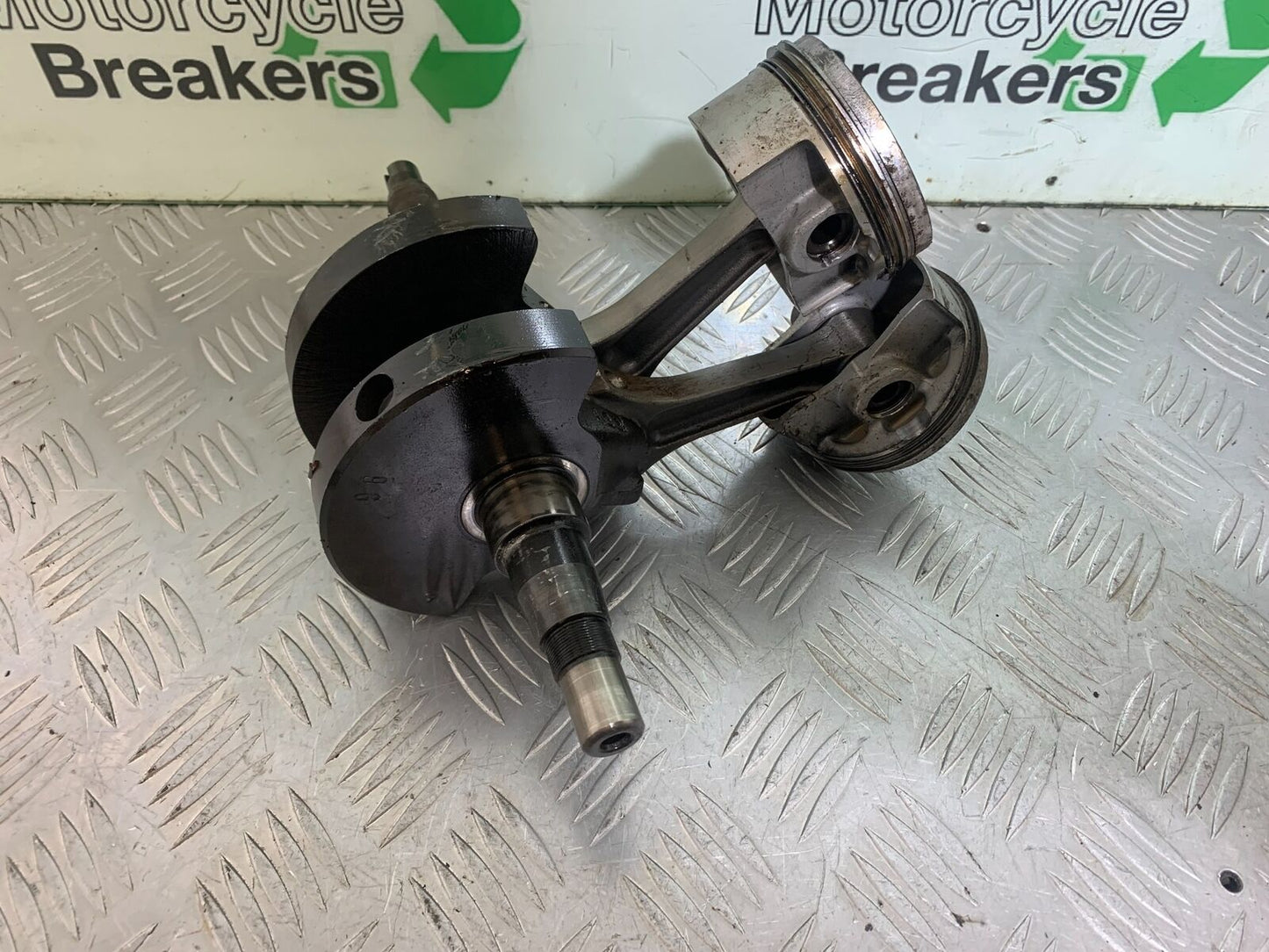 DUCATI 748 CRANKSHAFT (SOLD AS PARTS)   YEAR 1999 2003