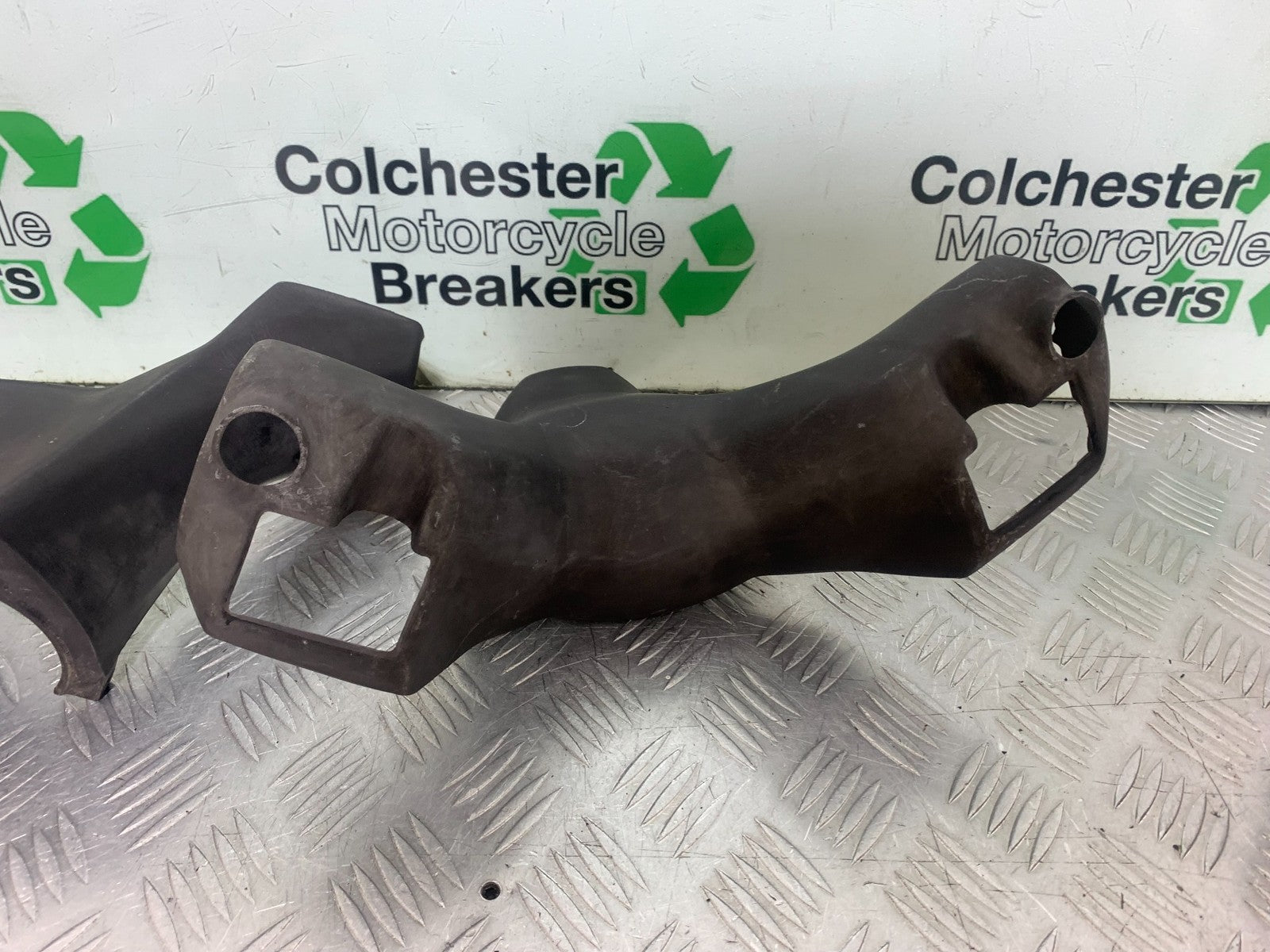 SUZUKI AN 200 UH 200 HANDLEBAR COVERS   YEAR 2007-2009 (CMB1256)