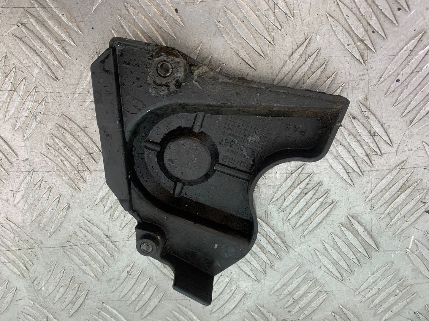 APRILIA 650 PAGASO STRADA SPROCKET COVER  YEAR 2005-2010 (CMB1260)