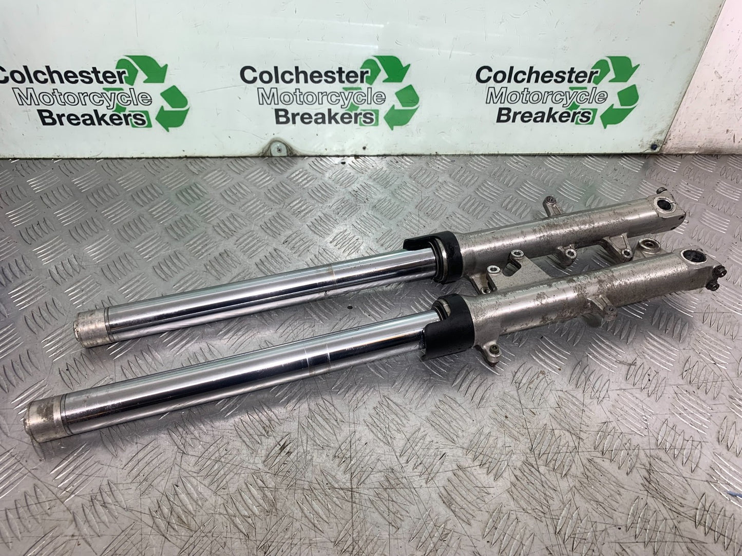 HONDA CBR1100 BLACKBIRD FORKS   YEAR 1999-2005 (CMB1232)