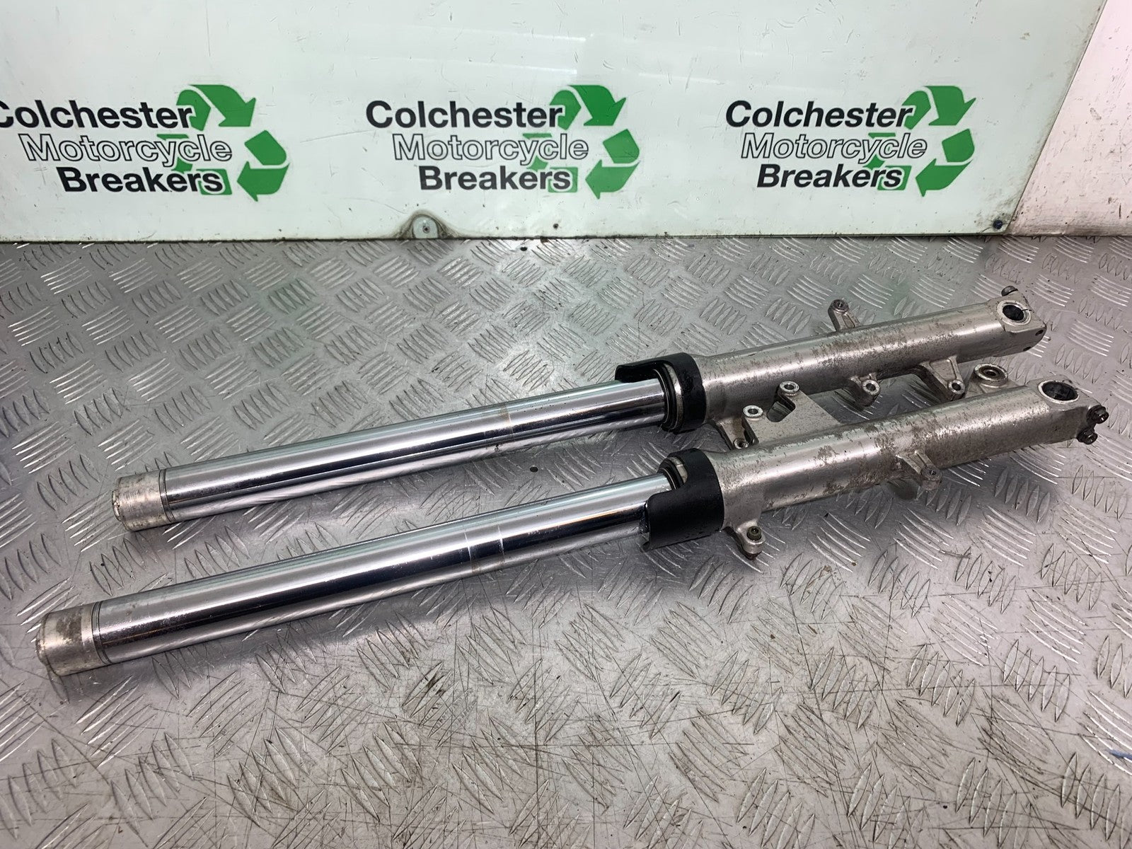 HONDA CBR1100 BLACKBIRD FORKS   YEAR 1999-2005 (CMB1232)