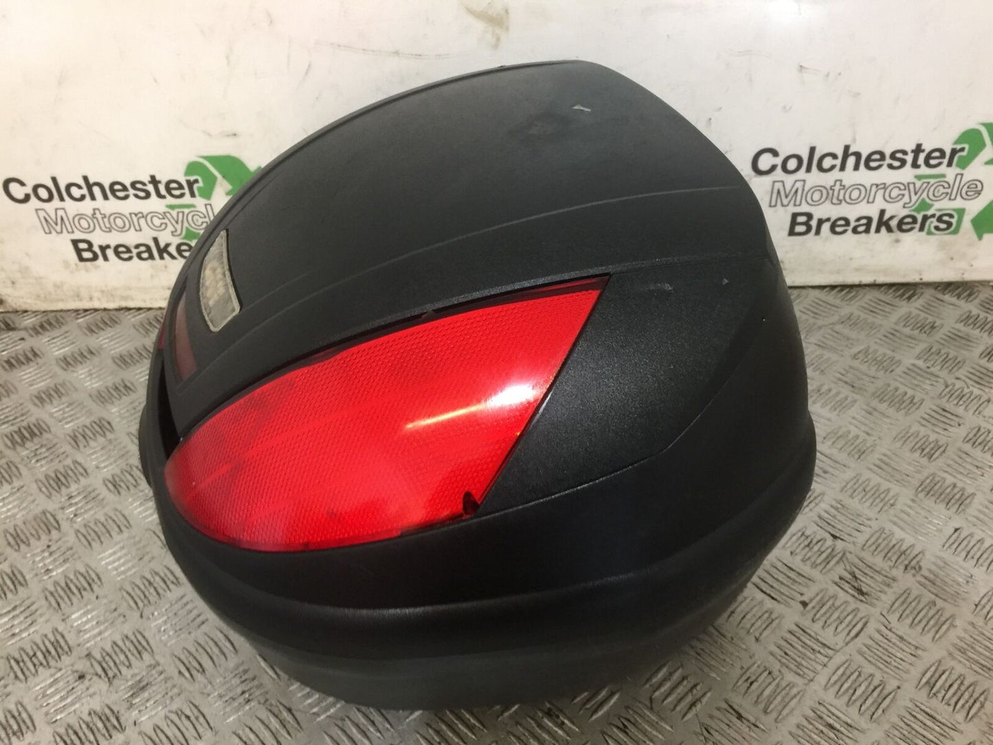 KAWASAKI ER6 F  GIVI TOP BOX YEAR 2006-2008 (STOCK 723)