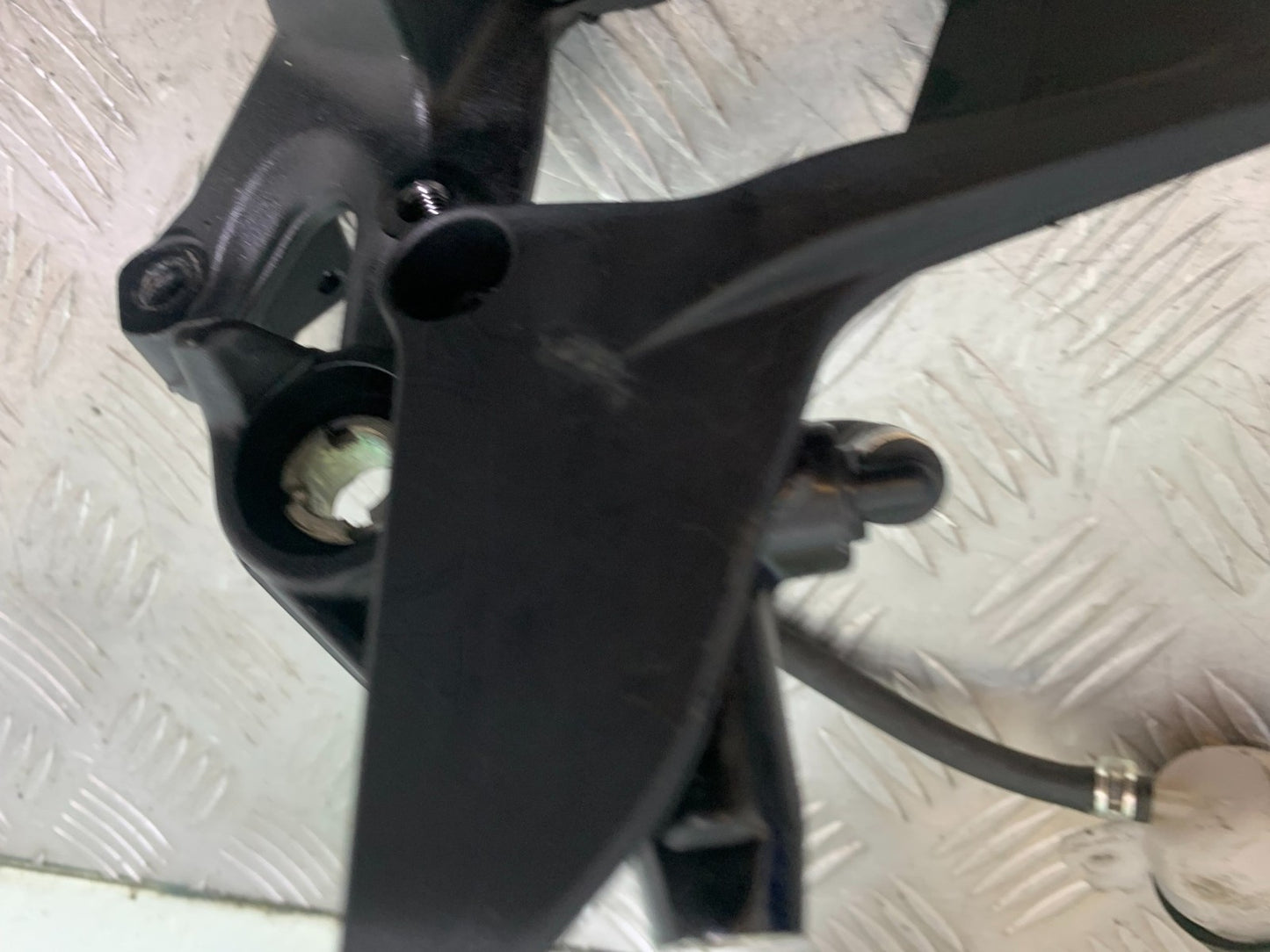 KTM 390 ADVENTURE FRONT RIGHT HANGER AND PEG   YEAR 2020-24 (CMB1240)