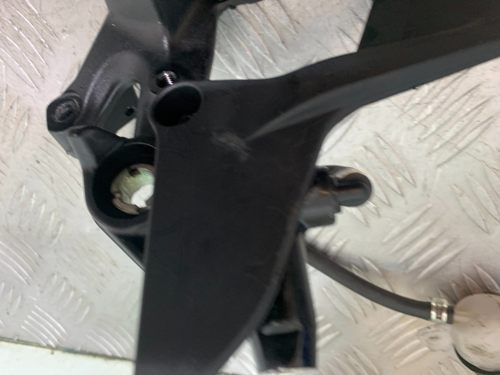KTM 390 ADVENTURE FRONT RIGHT HANGER AND PEG   YEAR 2020-24 (CMB1240)